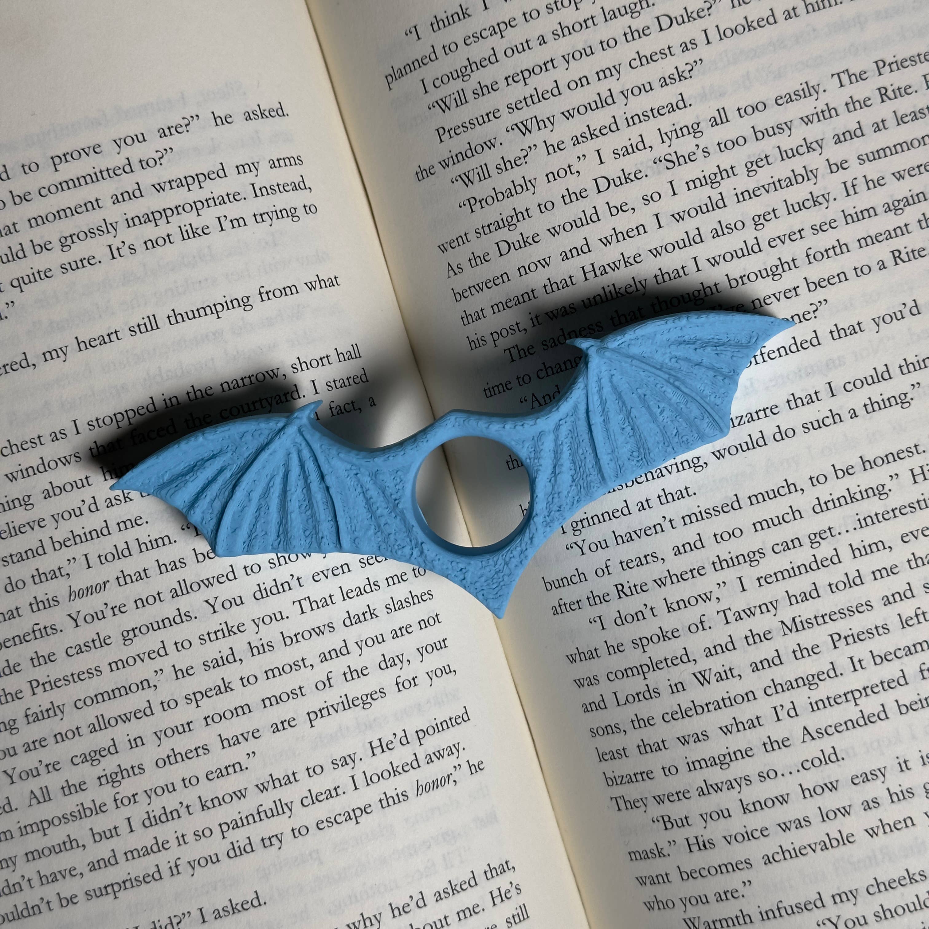 The Crafted Nook – wholesale Book holder – Bat Wing Thumb Page Holder | Book Accessory4