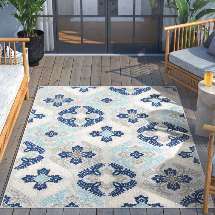 Loewy Modern Geometric Indoor/Outdoor Blue High-Low Rug for wholesale by Well Woven