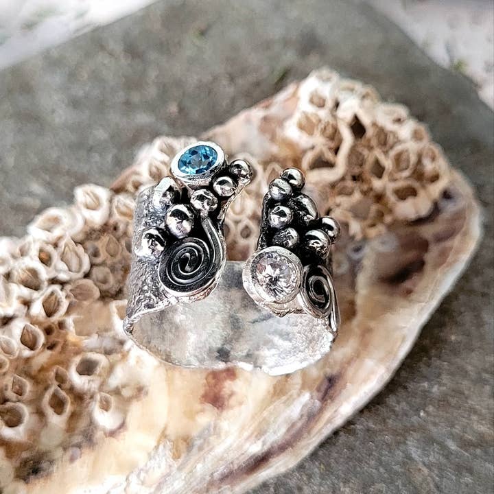 Caroline Stokesberry-Lee Jewellery Design – wholesale Cocktail/statement ring – Blue Topaz & CZ Adjustable Mermaid Ring