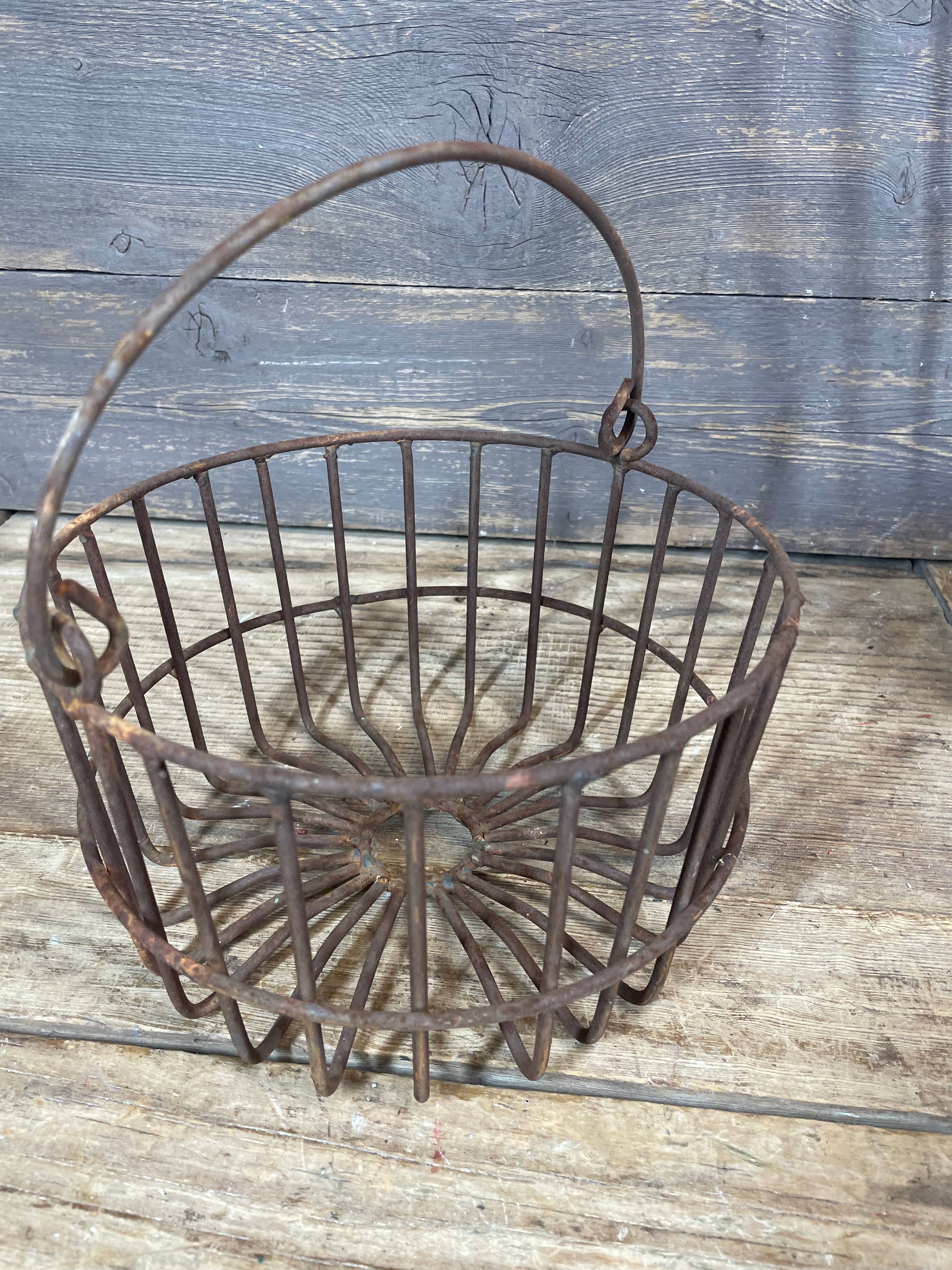 My Amigos Imports – wholesale Basket – Rusty Farmhouse Metal Egg Basket-WH-4 Sizes-NEW-Rustic6