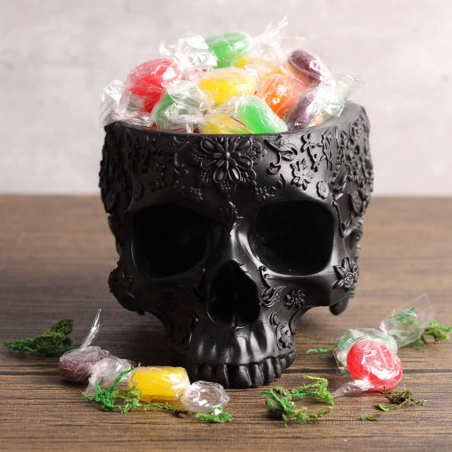 The Wine Savant /  Khen Glassware – Vaso de plantas por atacado – Vaso Plantador de Caveira 6" H Polyresin Black, Halloween Outono3