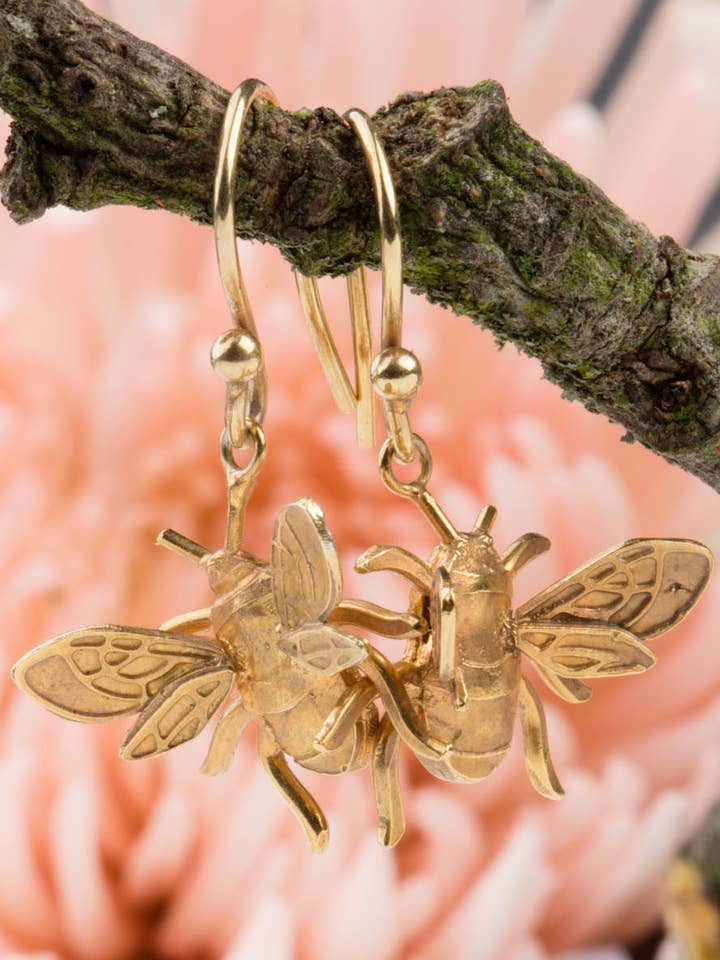 Bee Drop Oorbellen voor wholesale door Amanda Coleman Jewelry
