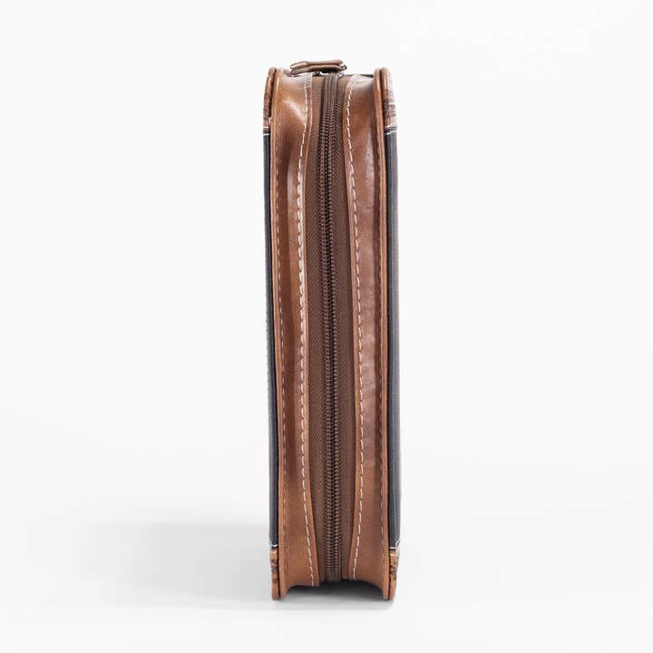 Divinity Boutique - Vente Couvertures pour bible - Détails divins : Couverture de la Bible : Brown & Black font confiance au Seigneur7