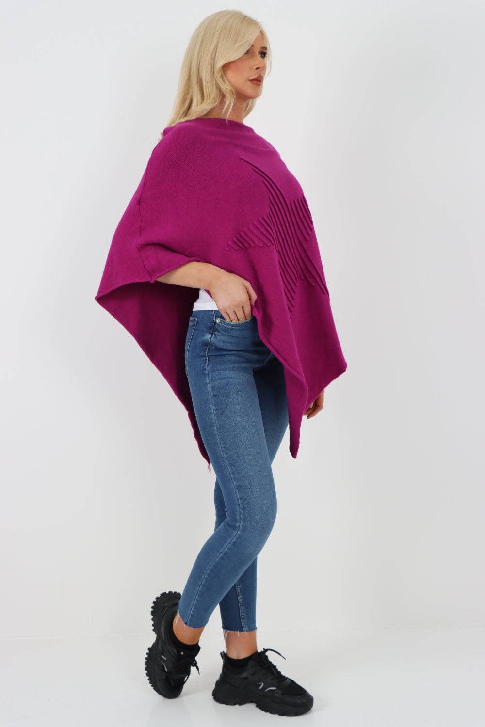 Miss Bold – wholesale Poncho – Women's – Italian Knitted Lagenlook Star Poncho52