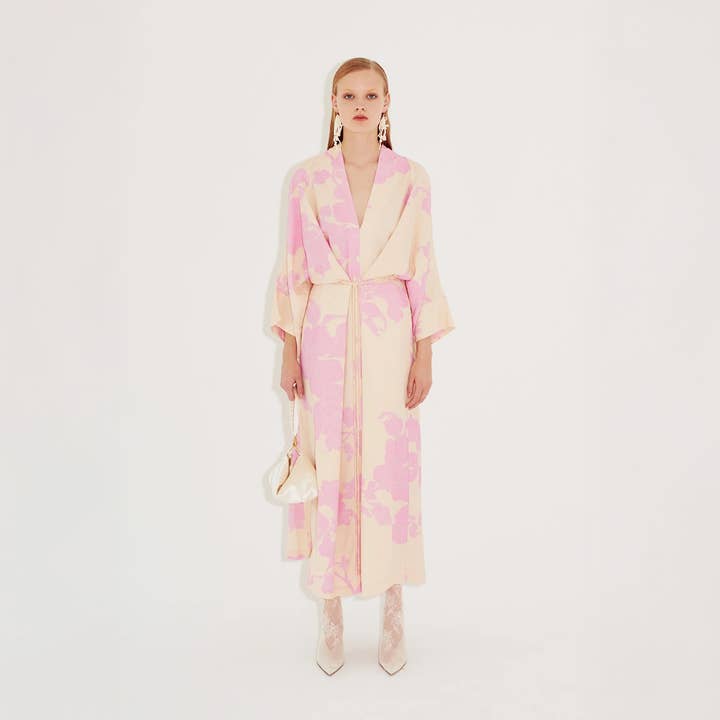 Lotta kimono-kjole for engroshandel hos eikō ai