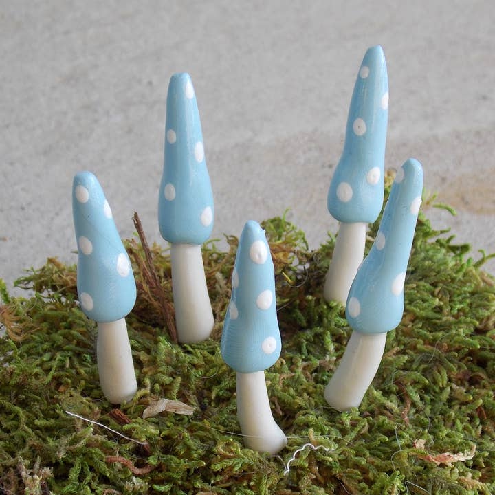 Fehave-svampedekoration i nisse-stil i pastelfarver for engroshandel hos Mystical Woodlands