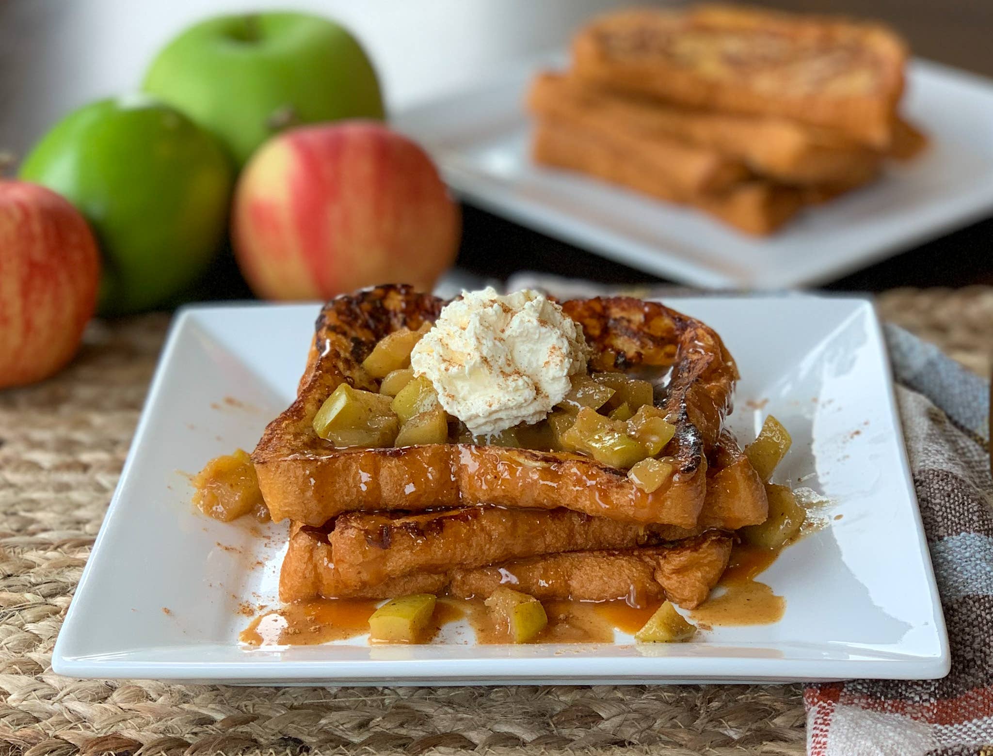 Caramel Kitchen - Wholesale Caramel Sauce - Cinnamon Vanilla Caramel 9