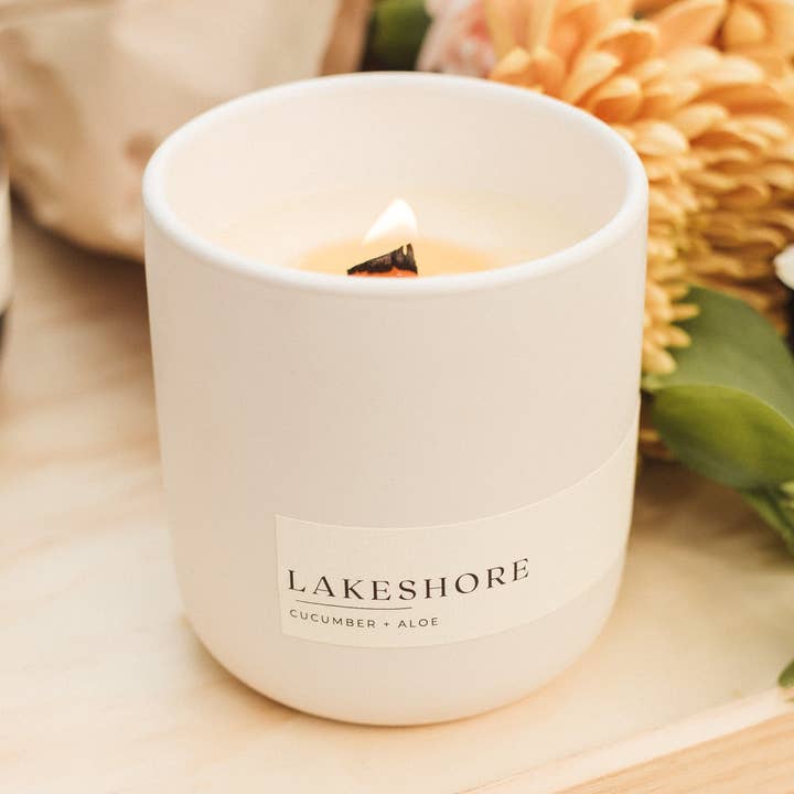 Lakeshore Candle (Matte White Ceramic) for wholesale by Solana