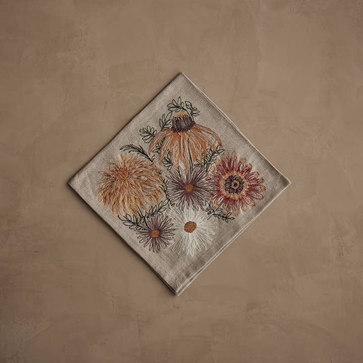 Serviette de table Autumn Blossoms pour la vente par Coral & Tusk
