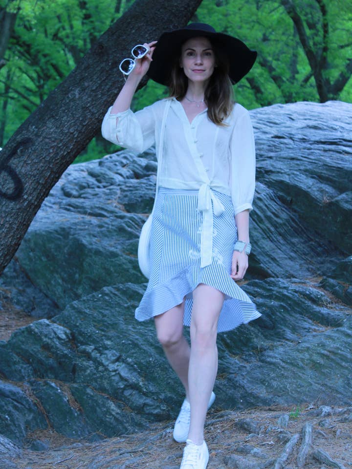 Haut portefeuille Jessa pour la vente par Rachel Walters Collection