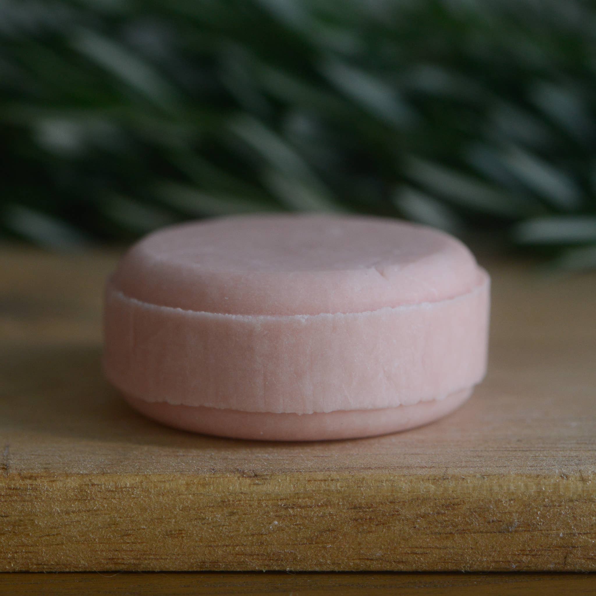 Simpl Bars - Wholesale Shampoo Puck/Solid Shampoo - Unpackaged Pink Clay Shampoo Bar Zero Waste (Normal Hair)1