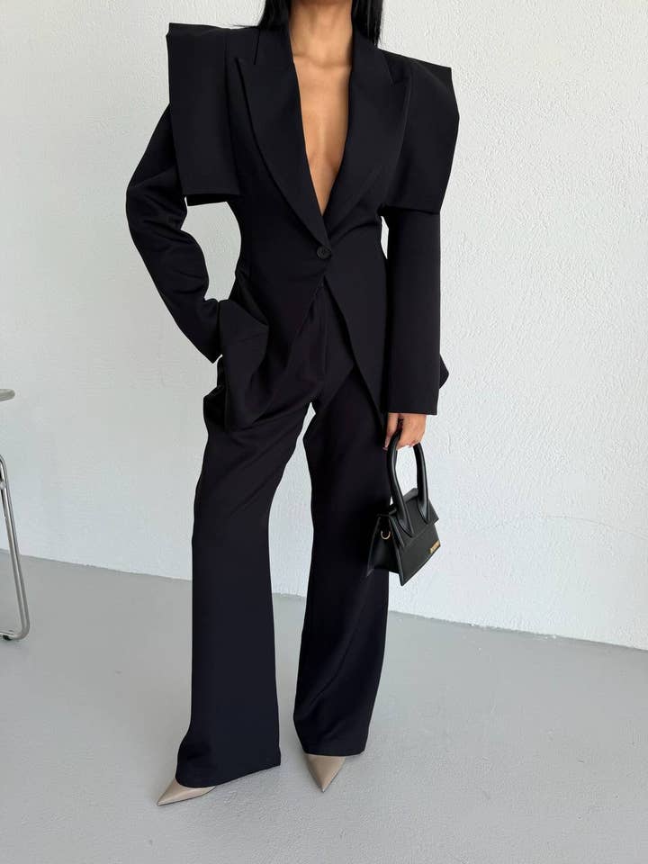 Women’s Structured Shoulder Blazer Set – Black Power Suit for wholesale by Design company-Fatma Balkir