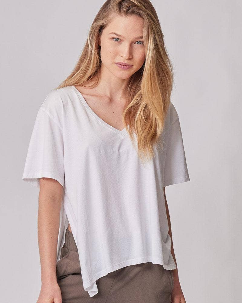 Everywhere V-Neck Tee - White for wholesale on Faire0
