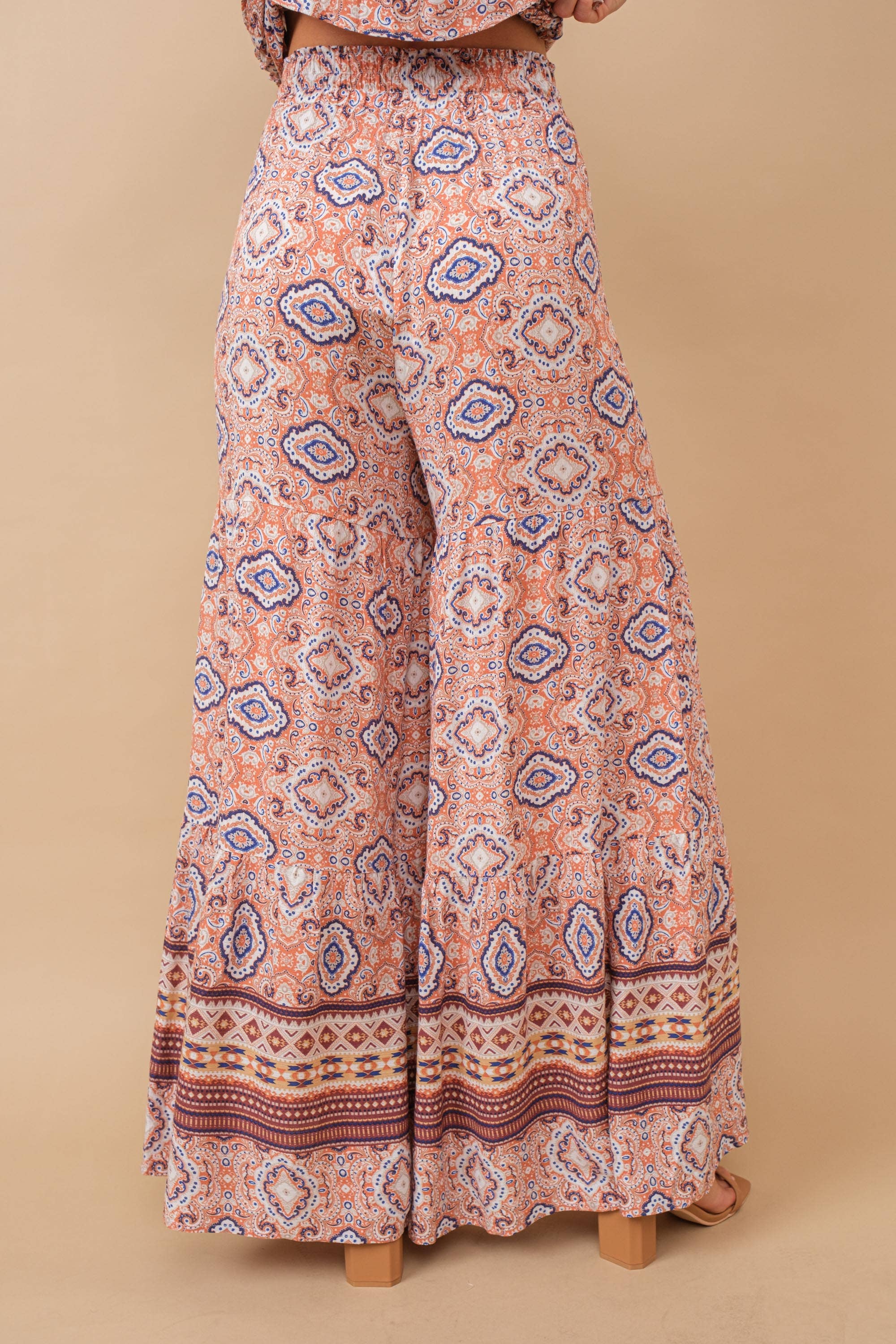 Blue B – Großhandel Hose – Damen – 34420P - Aztekische weite Hose mit gestuftem Geo-Blockmuster10