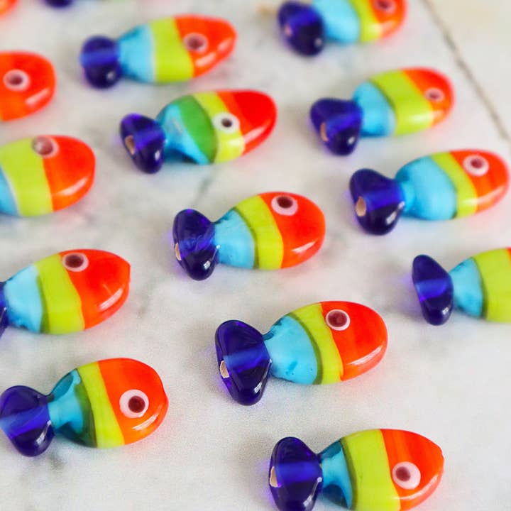 Adamodart - Wholesale Individual Charm/Pendant - Murano Glass Rainbow Fish Beads, Lampwork fish spacer charm