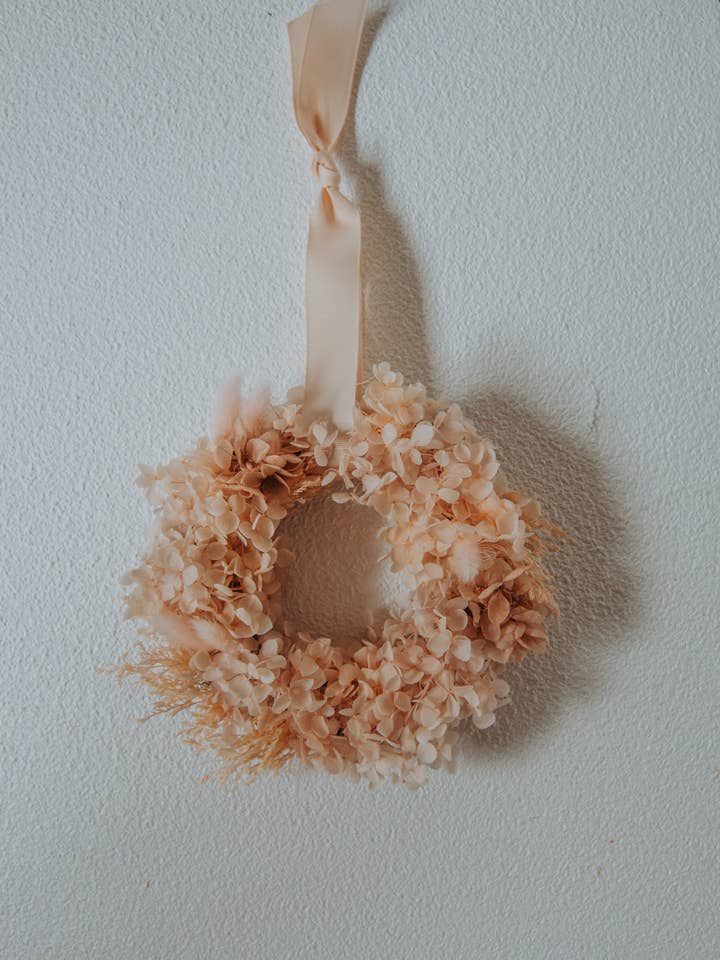 Hydrangea Mini Wreath for wholesale by Moss and Magnolia