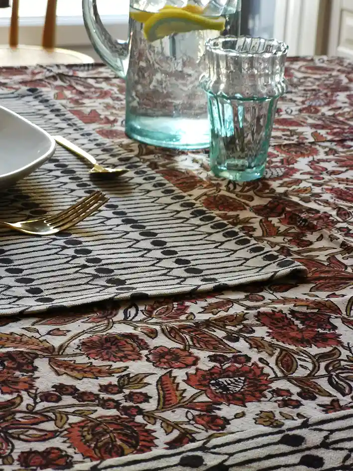 Nayda Diaries - Wholesale Tablecloth - Indian plaid Agra printed block print flower table tablecloth3