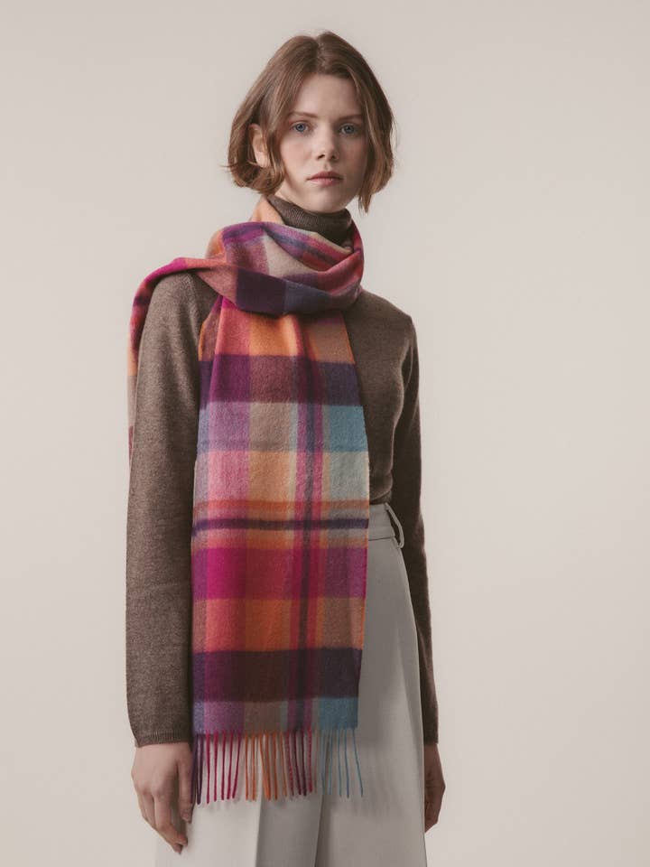 Rutig kashmirsjal - Orient Ginger för wholesale av Kiltane