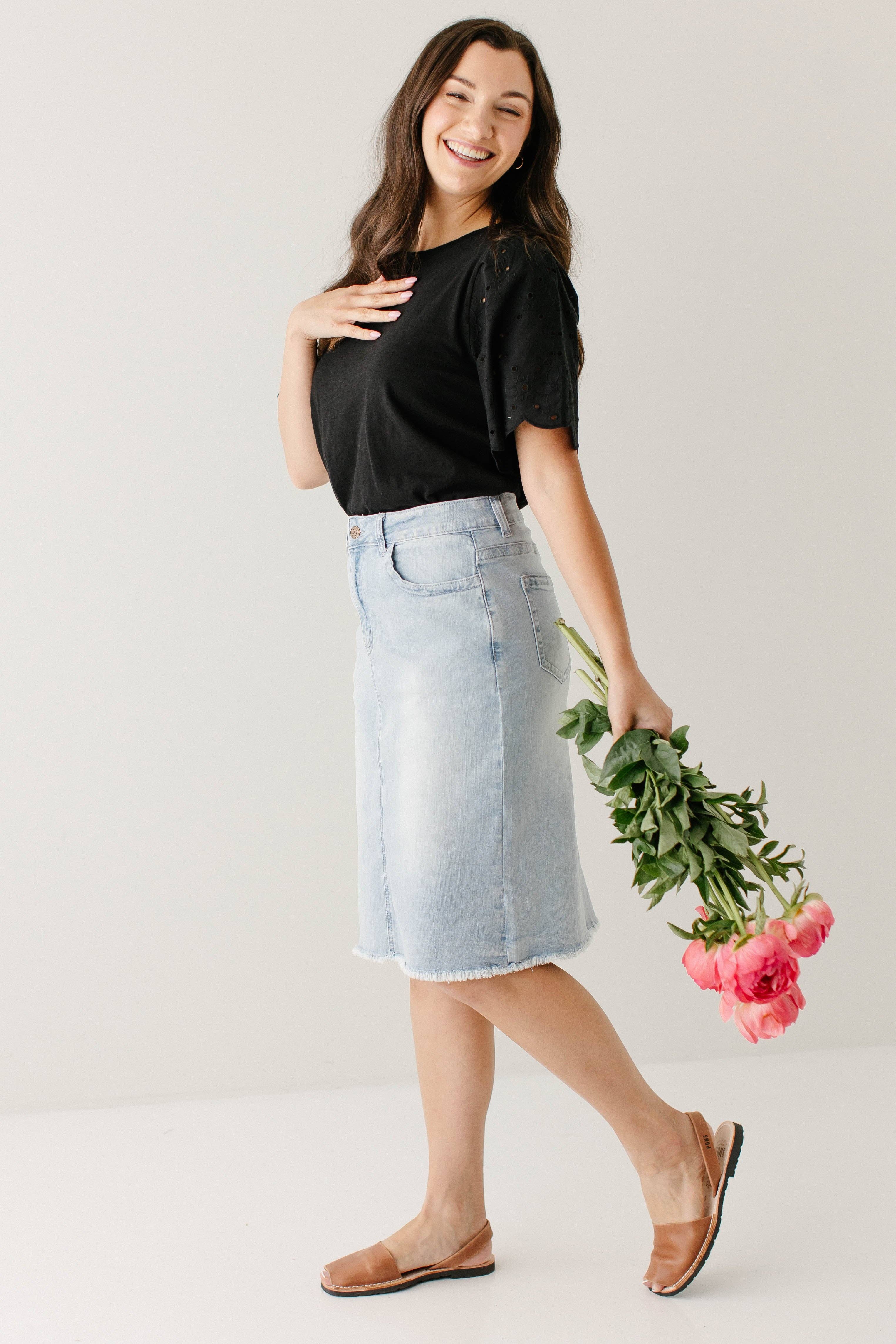 The Main Street Exchange - Wholesale Skirt - Women's - 'Lily' Stretch Denim Knee Length Skirt9