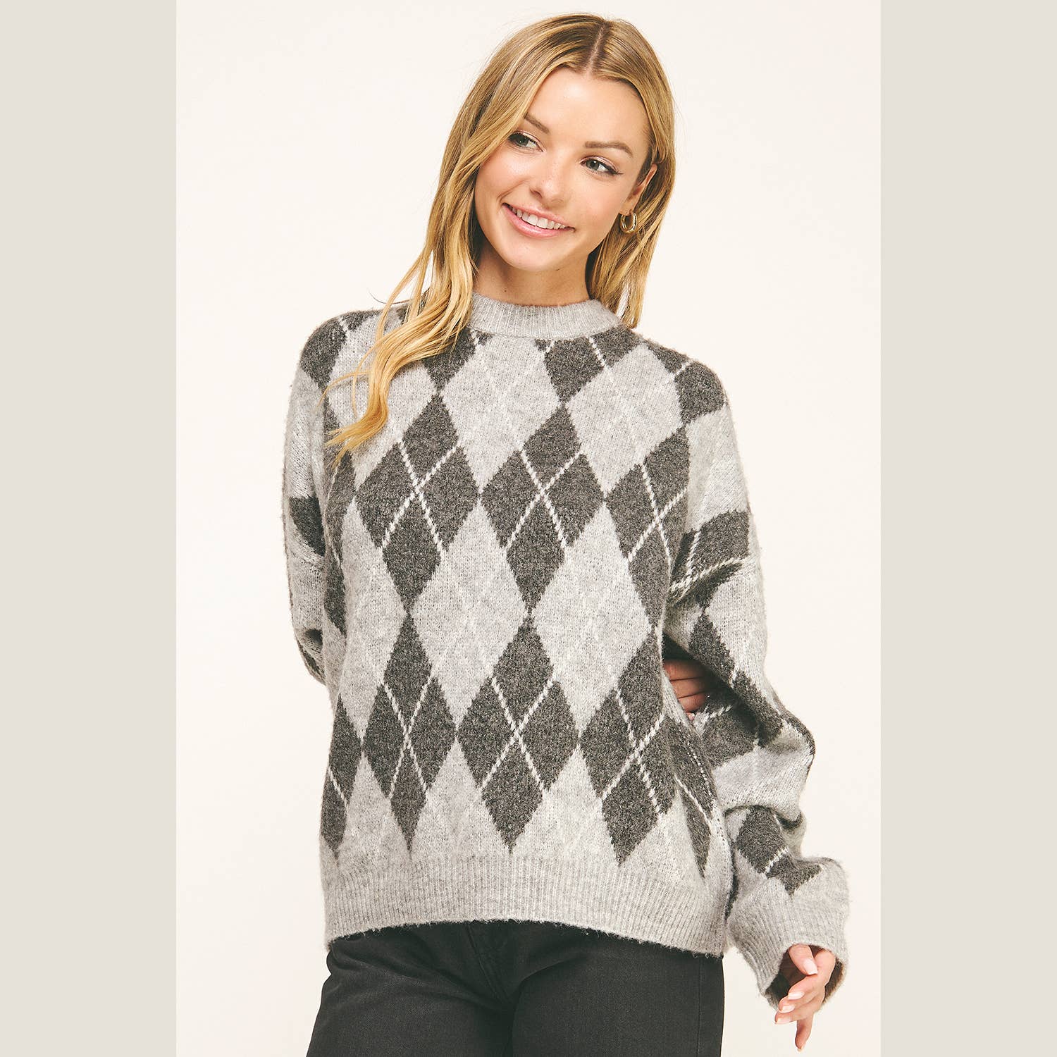 TONAL GRÅ RUTIG RUNDHALSAD LÅNGÄRMAD TRÖJA för wholesale på Faire6