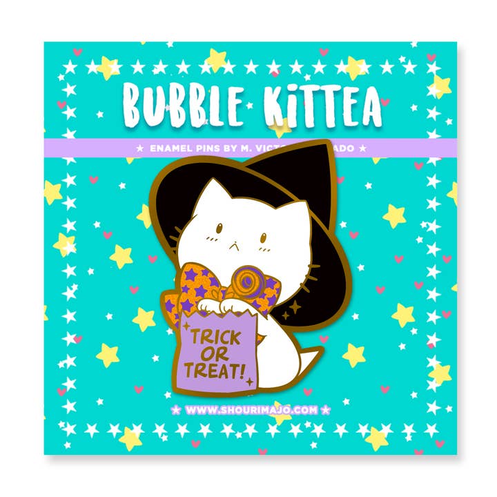 Broche en émail Bubble Kittea Halloween Trick-or-Treat pour la vente par SHOURIMAJO