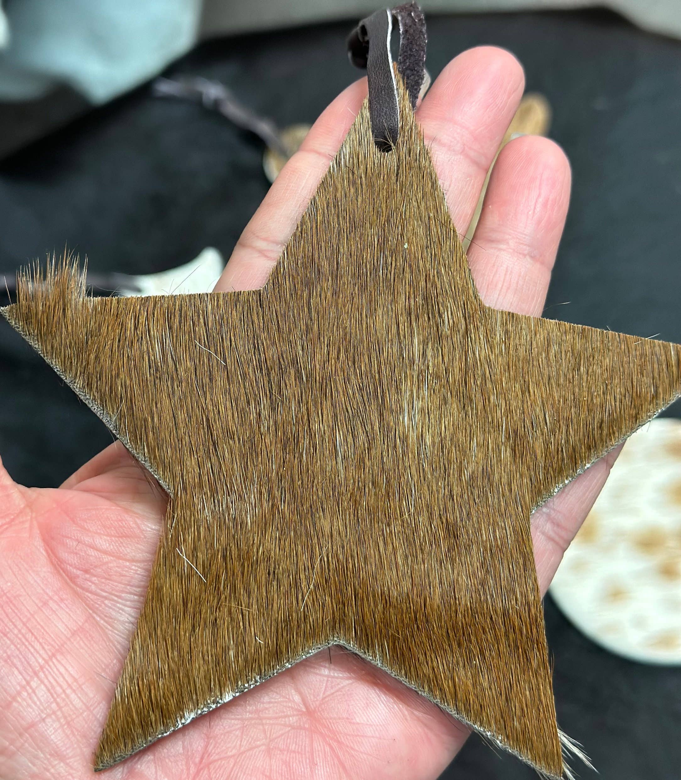 Cowhide Texas Store Inc - Wholesale Ornament Set - Cowhide Double-Sided Hair on Hide Christmas Ornament Box Set8