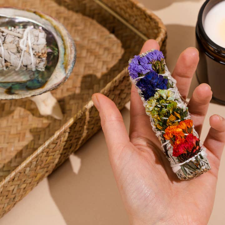 Liv Rocks - Wholesale Sage Bundle - Chakra Color Floral Sage Bundles 3
