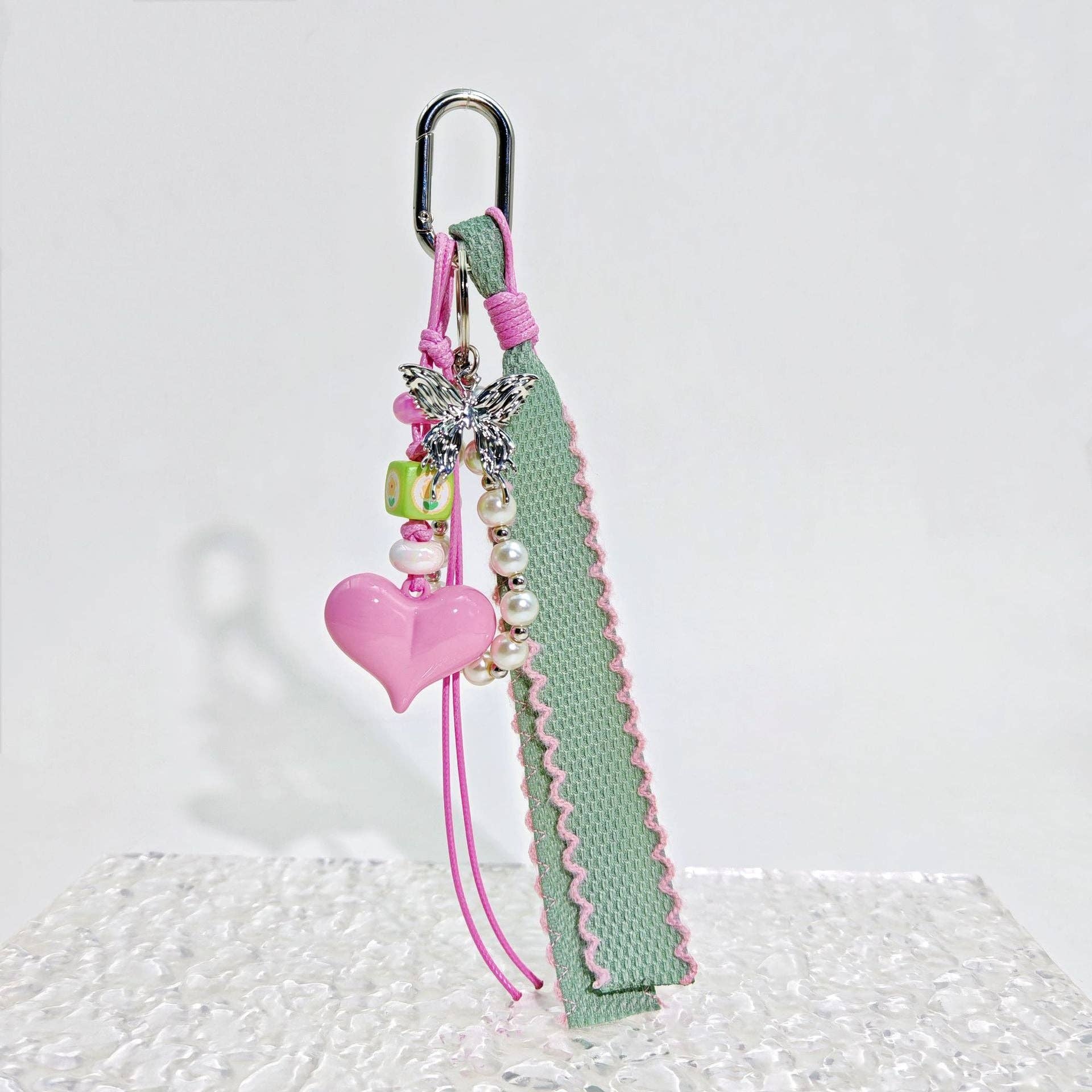 Dipped Shop - Vente Porte-clés – femme - Porte-clés en denim avec perles d'amour DP25B5531