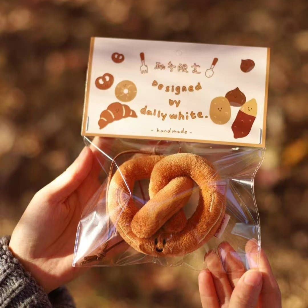 Hello Claws Limited - Wholesale Stuffed/Plush Toy - Kids & Baby - Daily White |  Bakery Bag Charm14