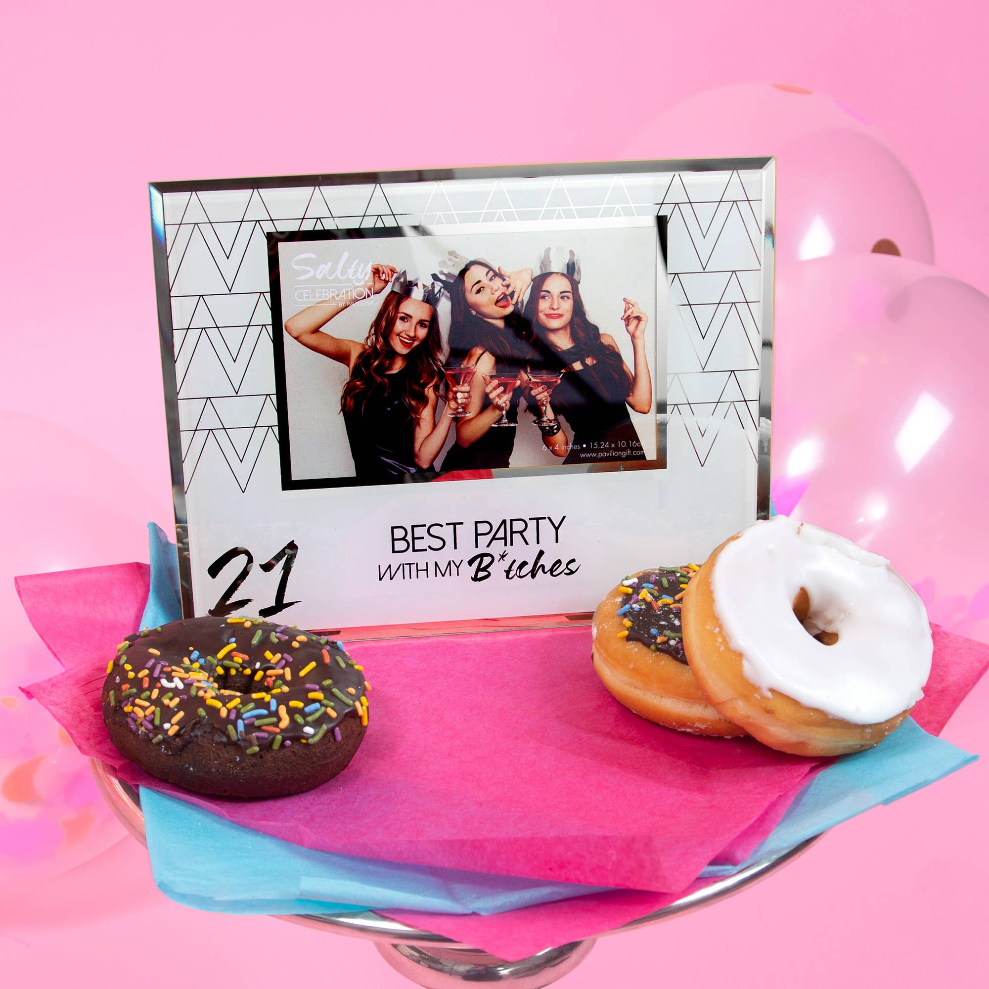 Pavilion – wholesale Picture frame – 21 - 9.25" x 7.25" Frame
(Holds 6" x 4" Photo)1