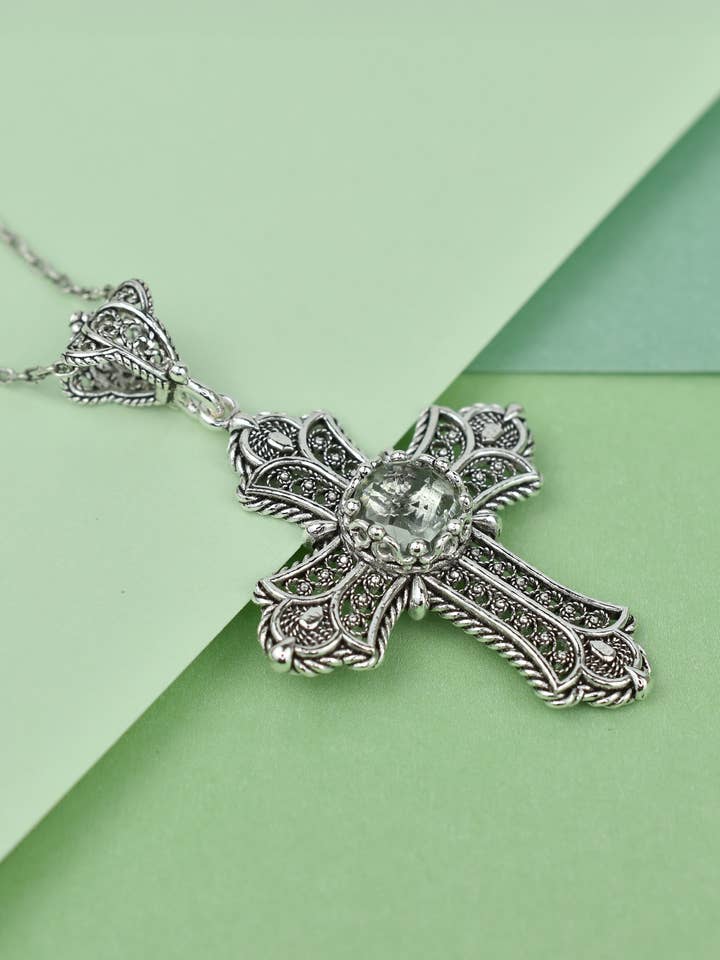 Collar de cruz con gema de prasiolita y arte de filigrana de plata de ley para venta al por mayor de Filigranist Jewelry