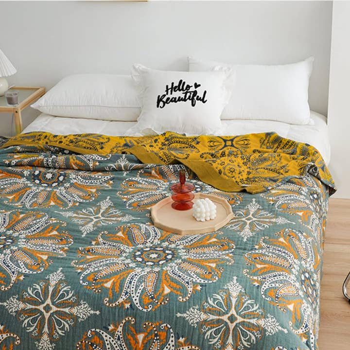 Midnight Floral Quilt for wholesale by Moderny