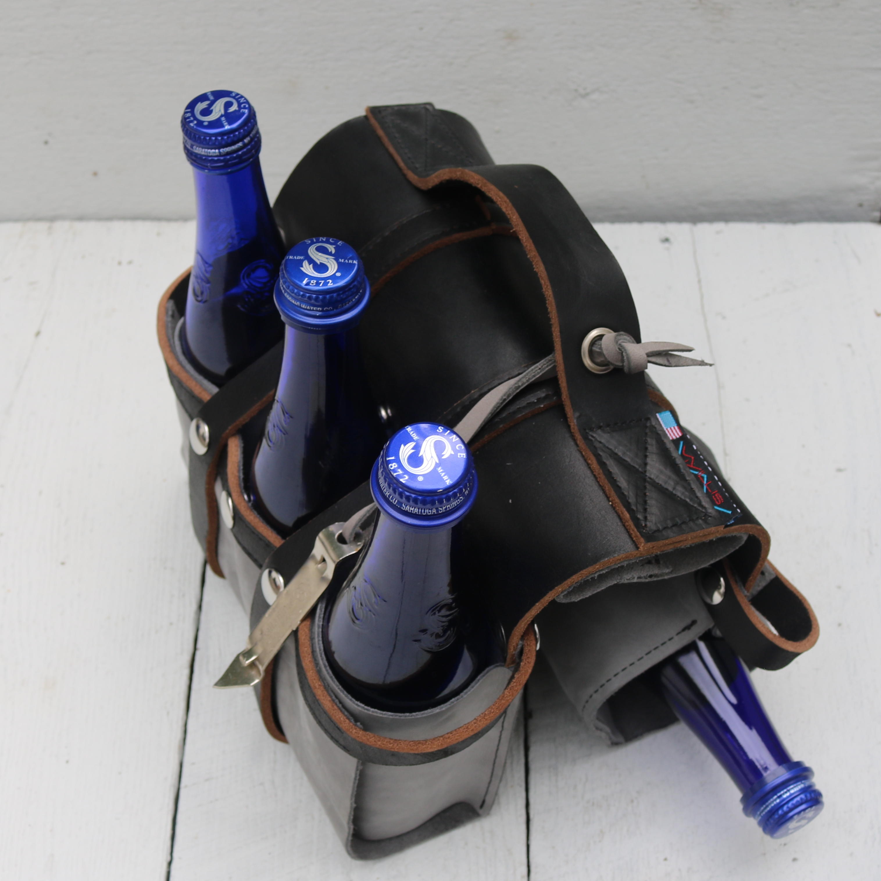 WillisKa - Wholesale Wine Tote - Leather Beverage Carrier3