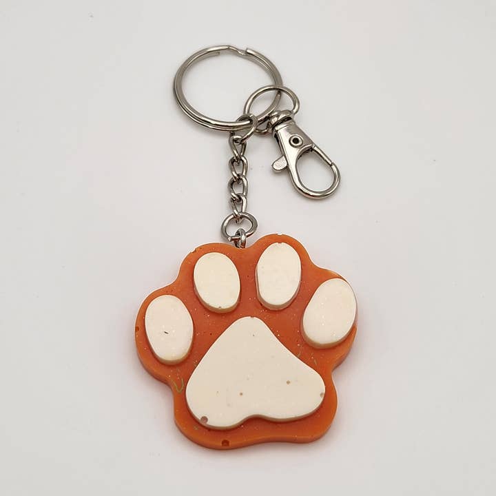 Portachiavi Impronta di Zampa per la vendita all'ingrosso da parte di Blue Bourbon Designs