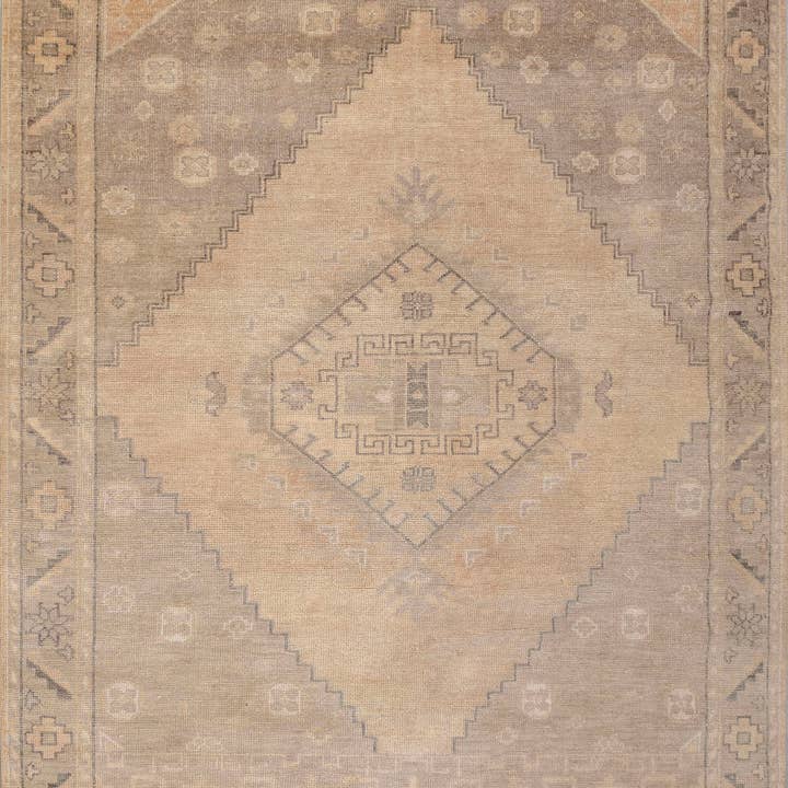 Aesthetic Homes LLC - Wholesale Area Rug - 9x12 Beige Tan Oushak Wool Rug - Hand Knotted G-9087