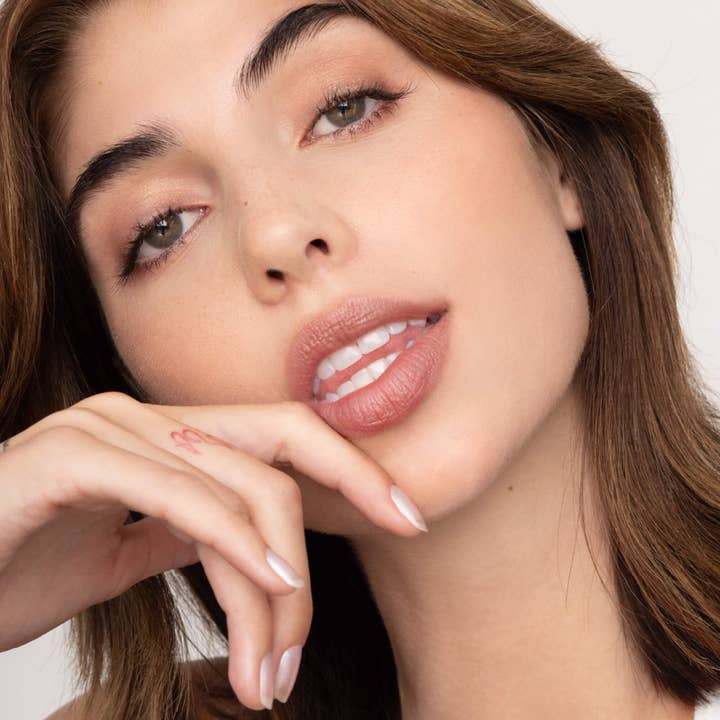 Poppy & Pout - Wholesale Lip Stain/Dye/Tint - Lip Tint, Roxie