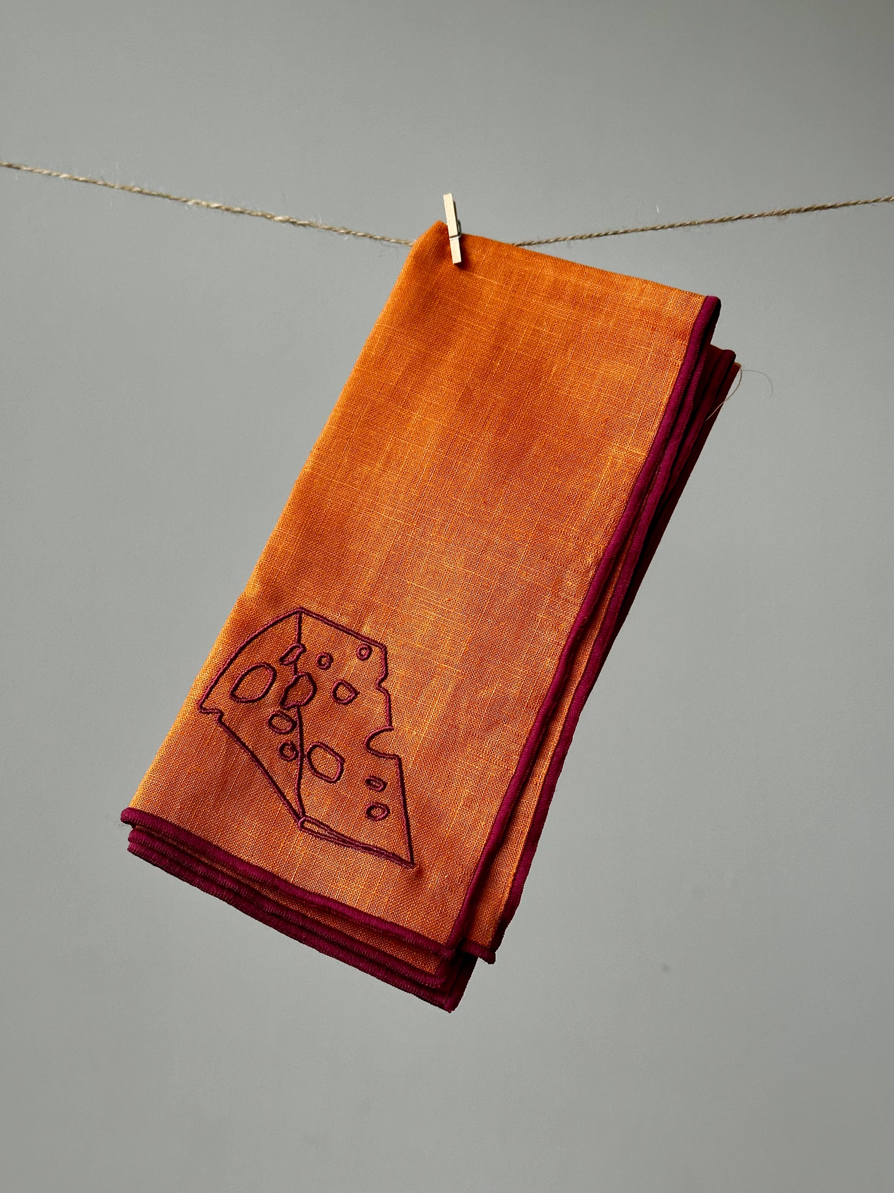 MÆGEN - Venta al por mayor Servilletas de tela - Servilletas de lino mezcla con diseño de queso (paquete de 2)3