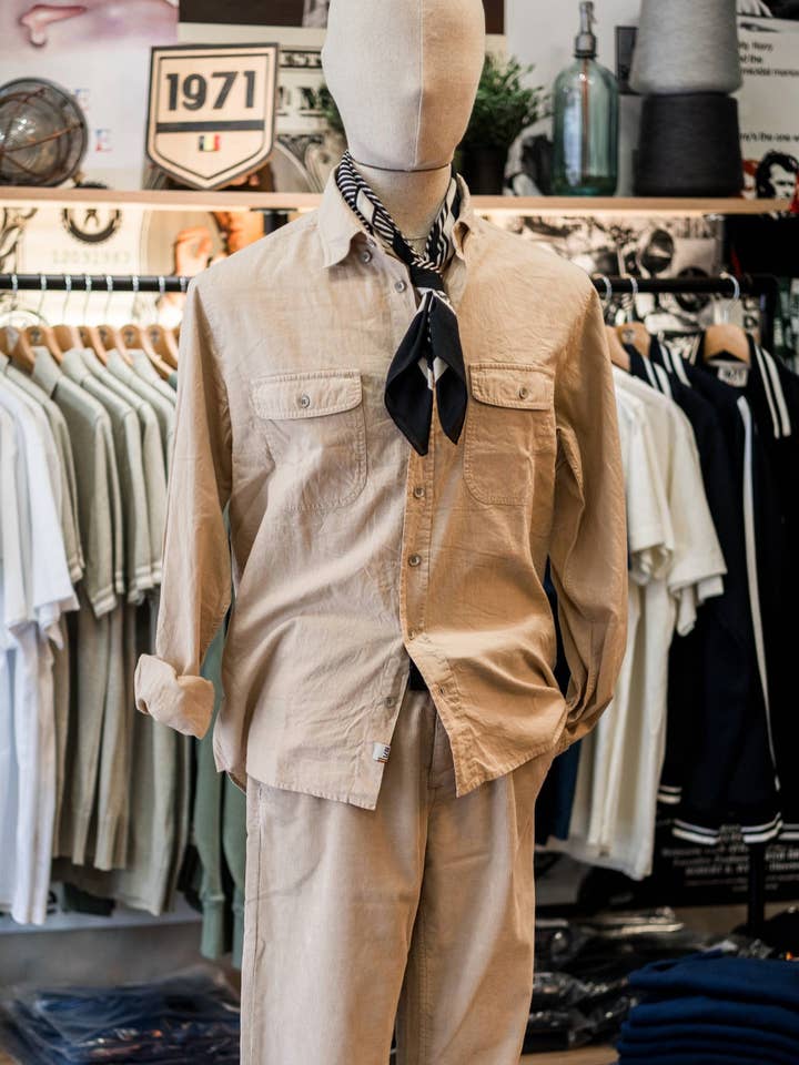 Keith Patch Pocket Shirt Helltaupe für den Großhandel von 1971