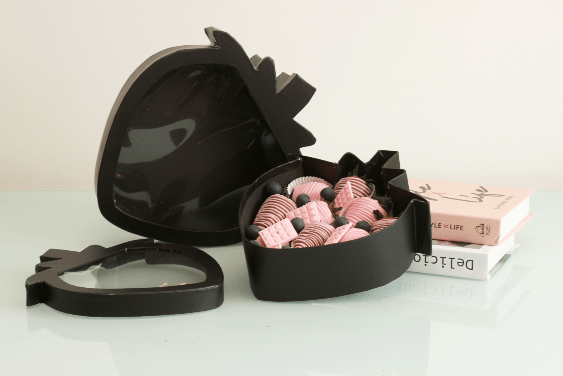 Elegant Design Supply - Wholesale Gift Box - Strawberry Shaped Gift Box16