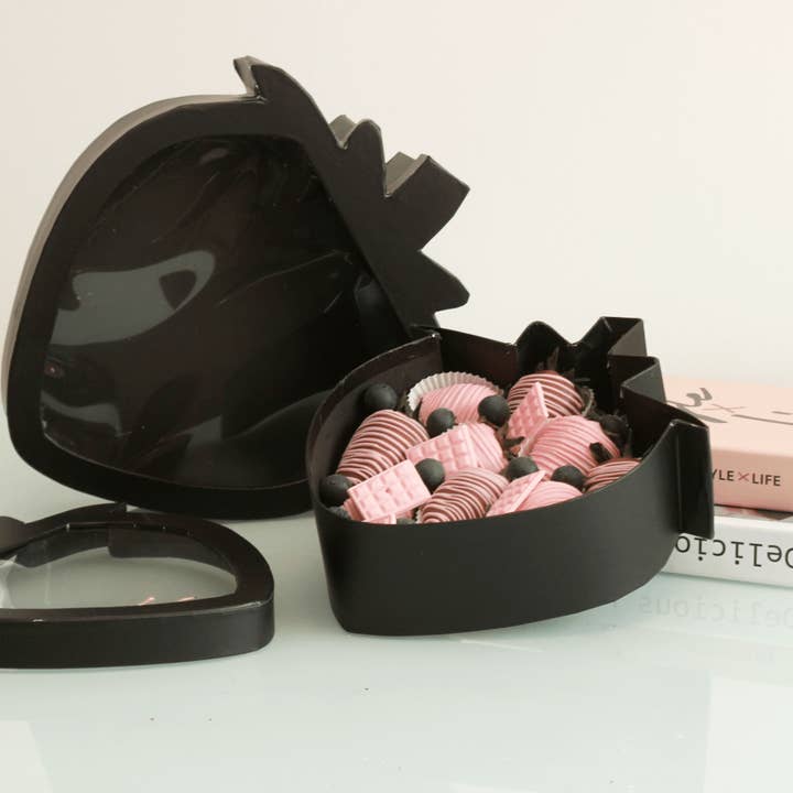 Elegant Design Supply - Wholesale Gift Box - Strawberry Shaped Gift Box16