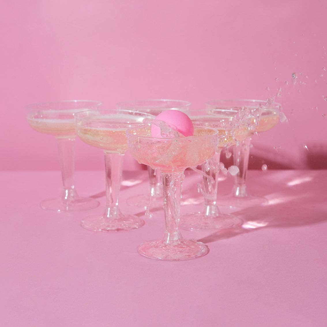 Talking Tables UK - Wholesale Board Game - Prosecco Pong9