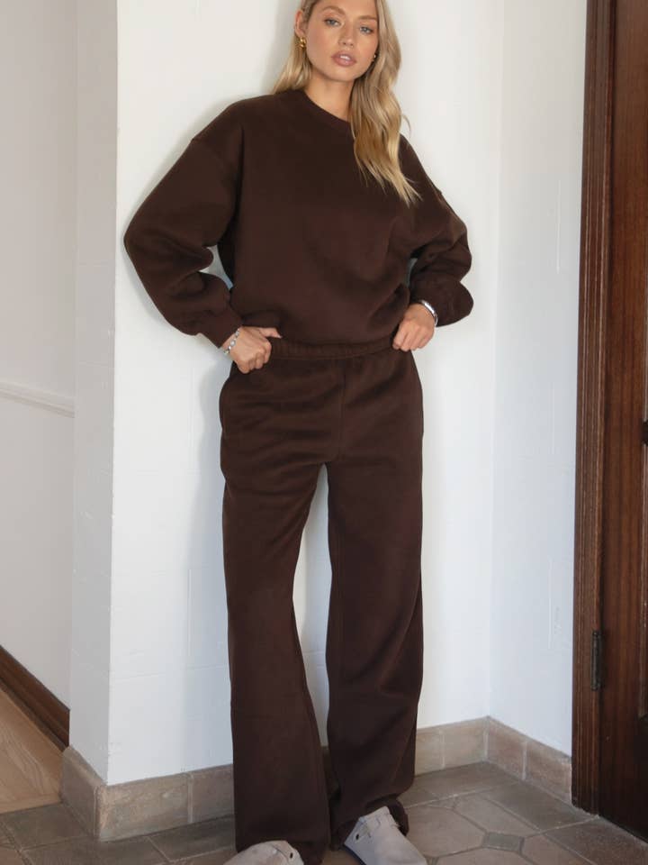 TICTOC - Wholesale Athletic Sweatpants/Joggers - Women's - LANI Cloud Fleece Wide Leg Sweatpants Stretch Waist & Pocket16