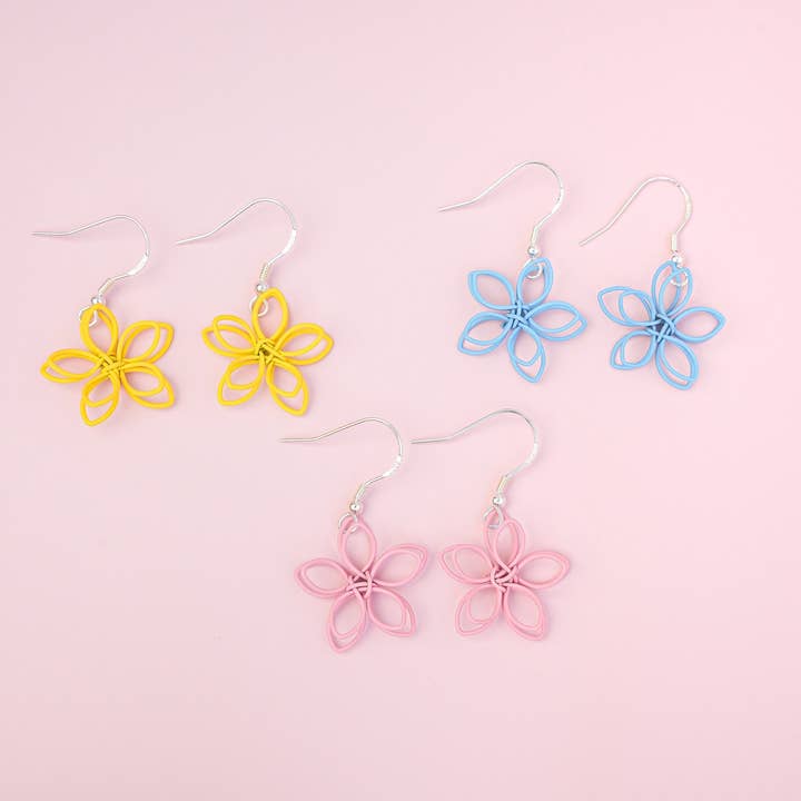 Mini Story Co - Vendita all'ingrosso Orecchini pendenti - Orecchini pendenti a forma di fiore di Sakura | Gioielli estetici con fiori di ciliegio | Orecchini floreali primaverili | Simpatico regalo per lei | Regalo per damigella