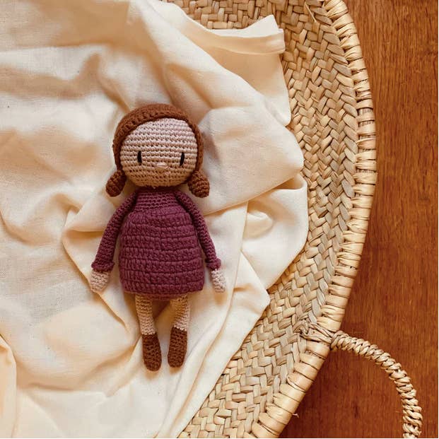 Storytelling Products by Mark Hachmann Consulthink UG - Wholesale Doll - Kids - Lulu doll1