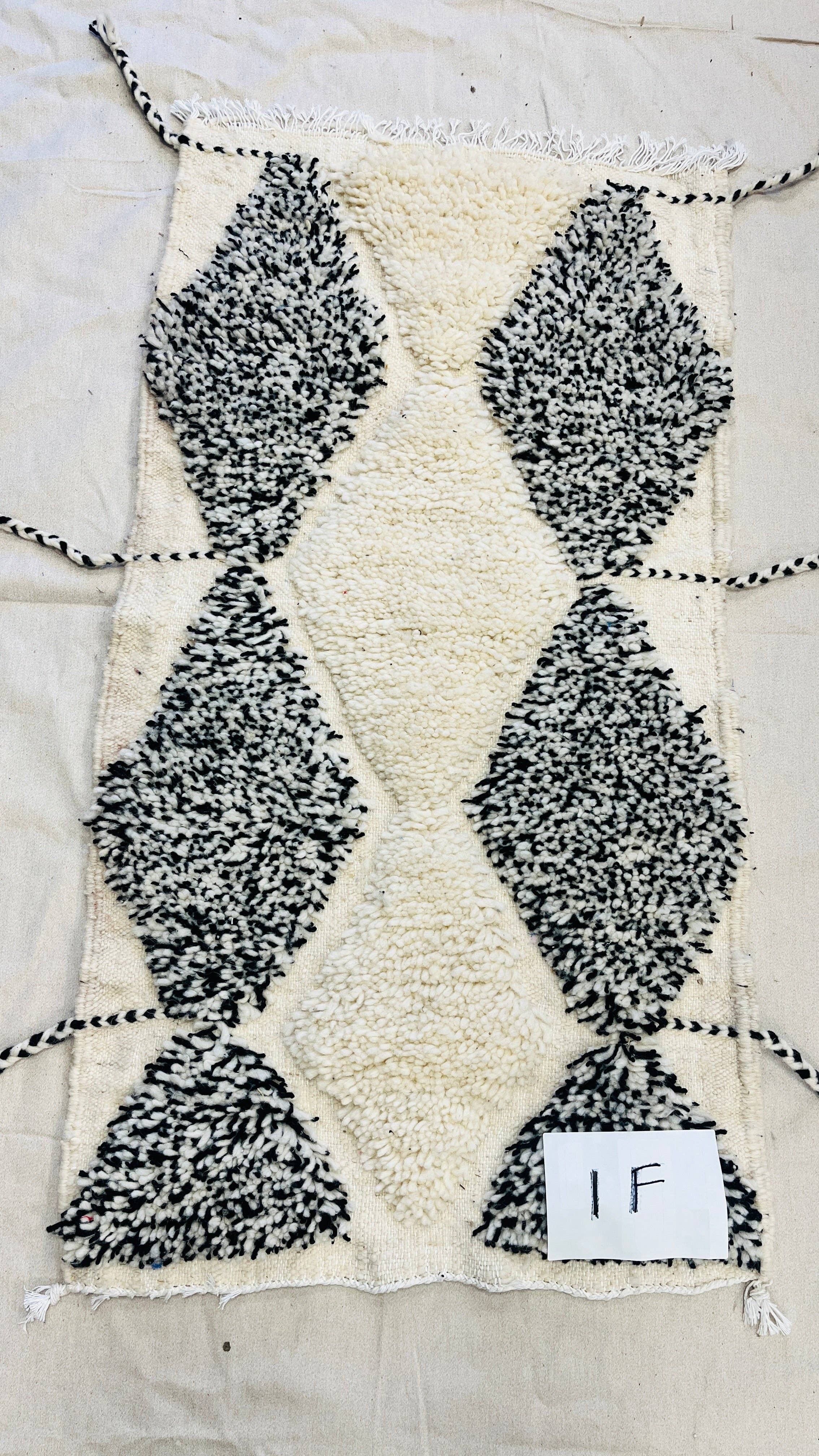 Jarapa – wholesale Area rug – Handwoven Berber Wool Rug26