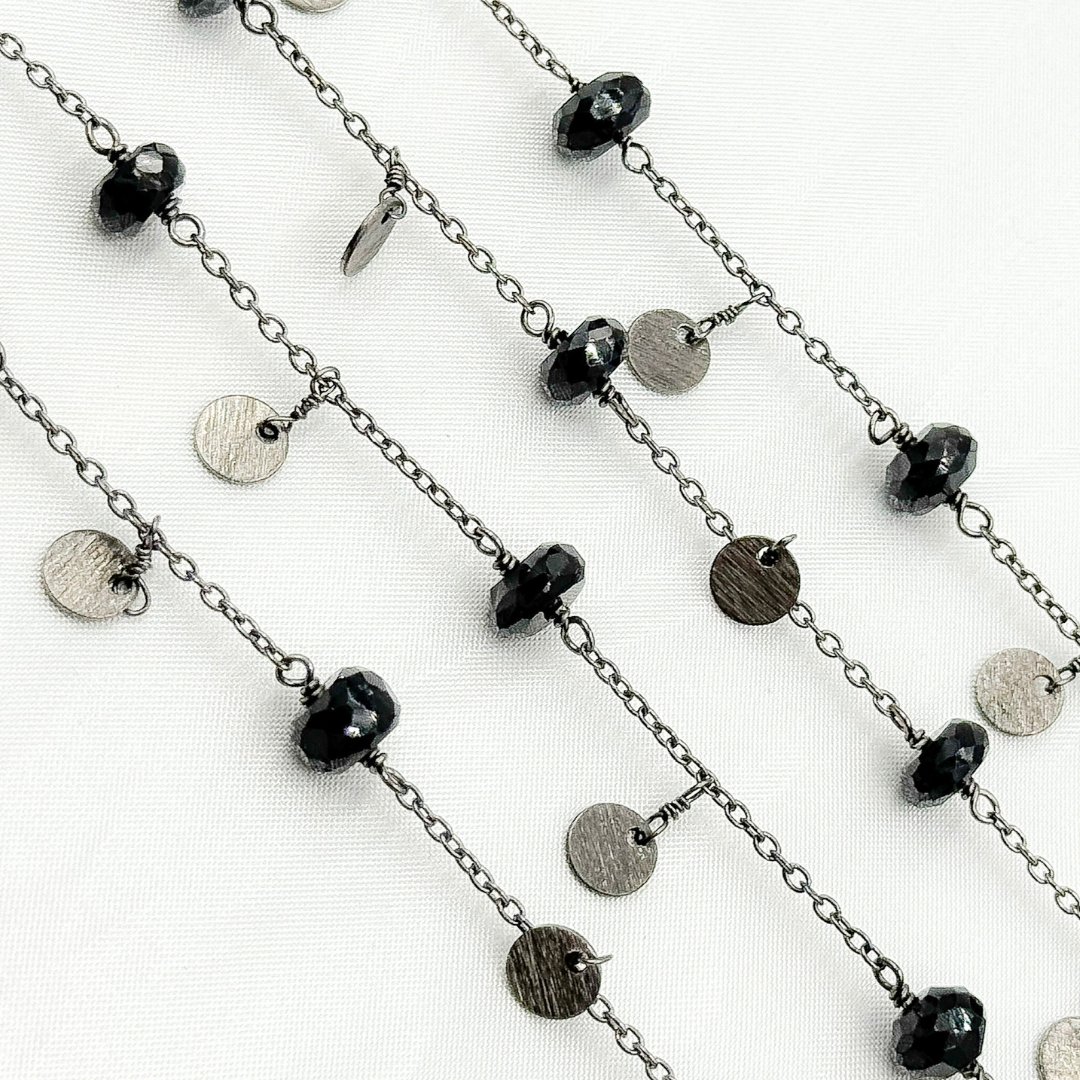 Jewels & Chains - Wholesale Link & Chain Necklace - Black Spinel and Dangle Disc Oxidized Wire Chain. BSP354