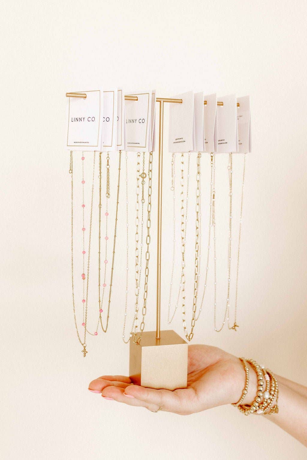 LINNY CO - Wholesale Jewelry Stand & Display - Display - Necklace T-Bar Fixture - $203