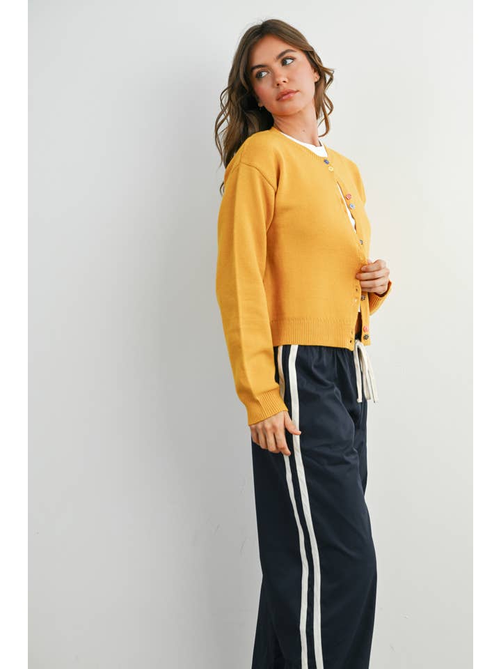 BUTTERMELON - Wholesale Cardigan - Women's - Long Sleeve Buttoned Cropped Cardigan - BMC790611