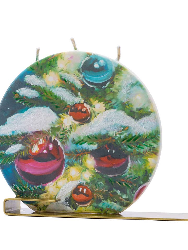 Platte handgemaakte kaarsronde besneeuwde boom met ornamenten voor wholesale door Flatyz EU