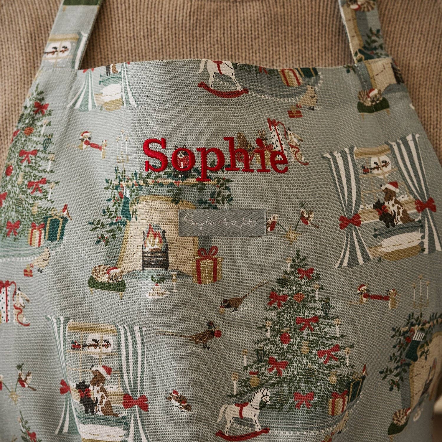 Sophie Allport - Wholesale Apron - Cosy Christmas Apron2
